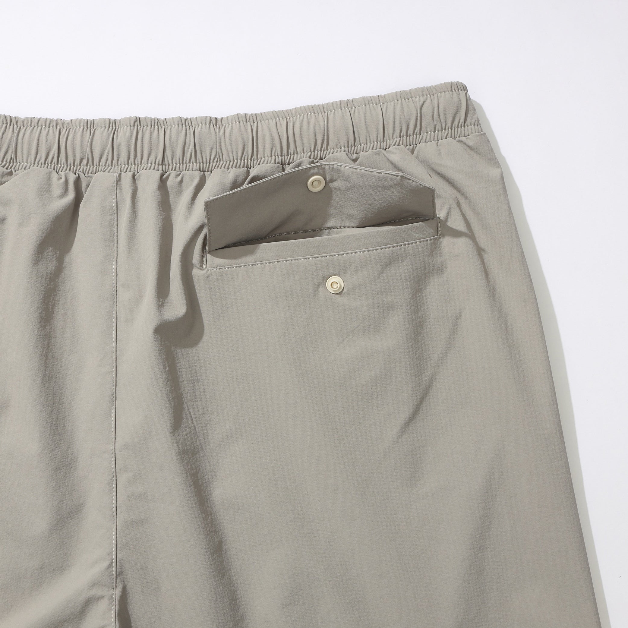 【40%OFFセール】ロゴ サ陸両用ショートパンツ